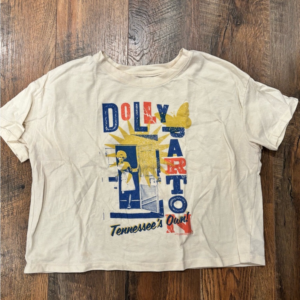 Dolly Parton Cropped Tee - Picture 2 of 2